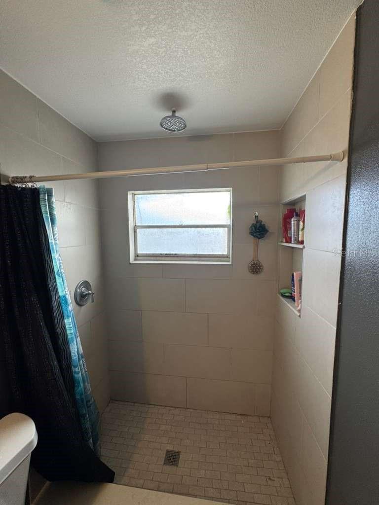 Image 5 of 26 For 1737 Peachwood Lane