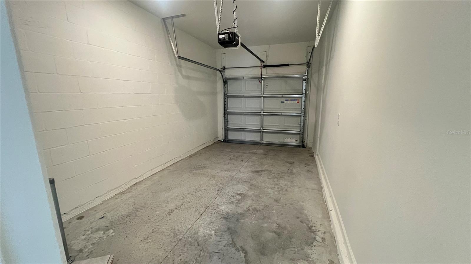 Image 18 of 47 For 2821 Pierr Street