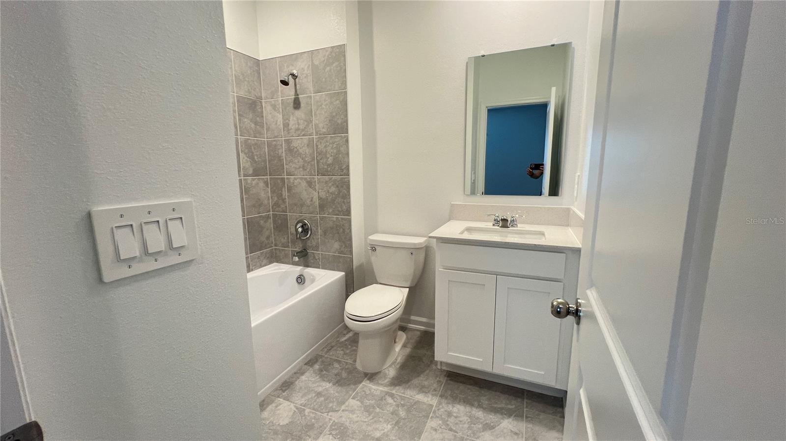 Image 23 of 47 For 2821 Pierr Street