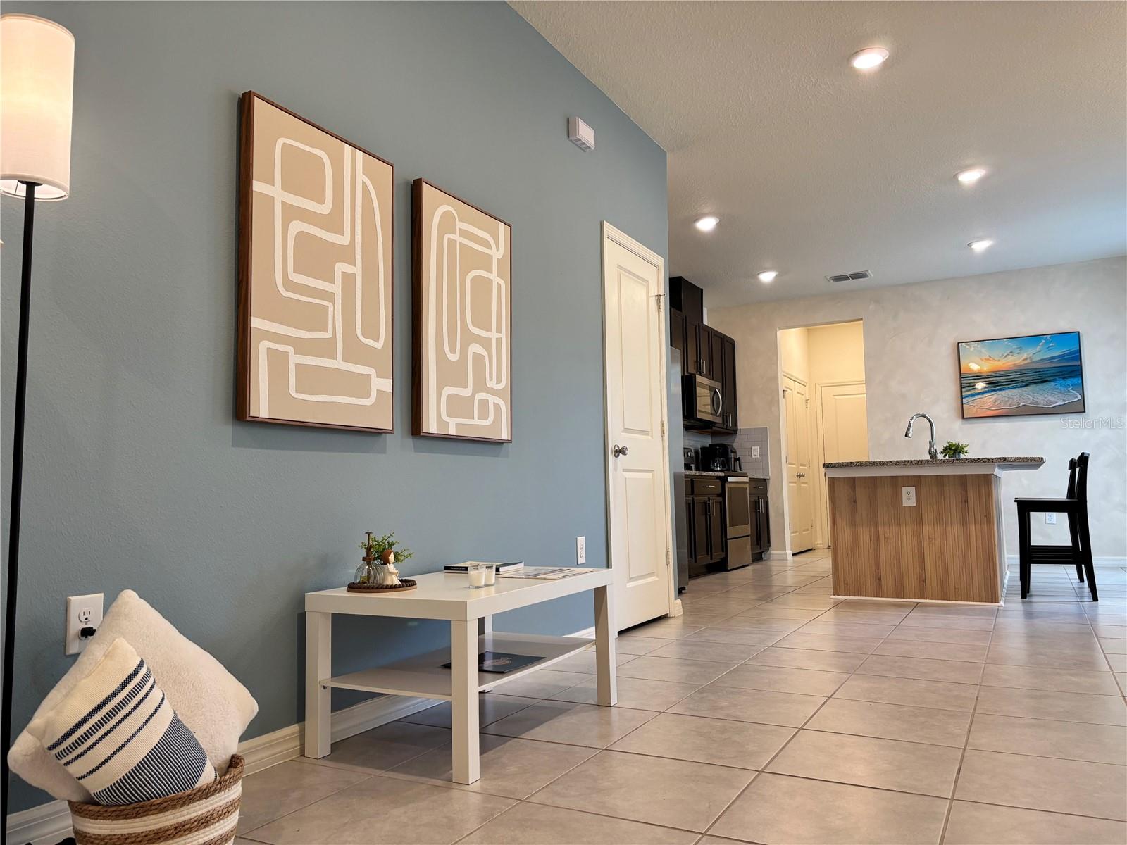 Image 10 of 64 For 13712 Summerport Village Parkway