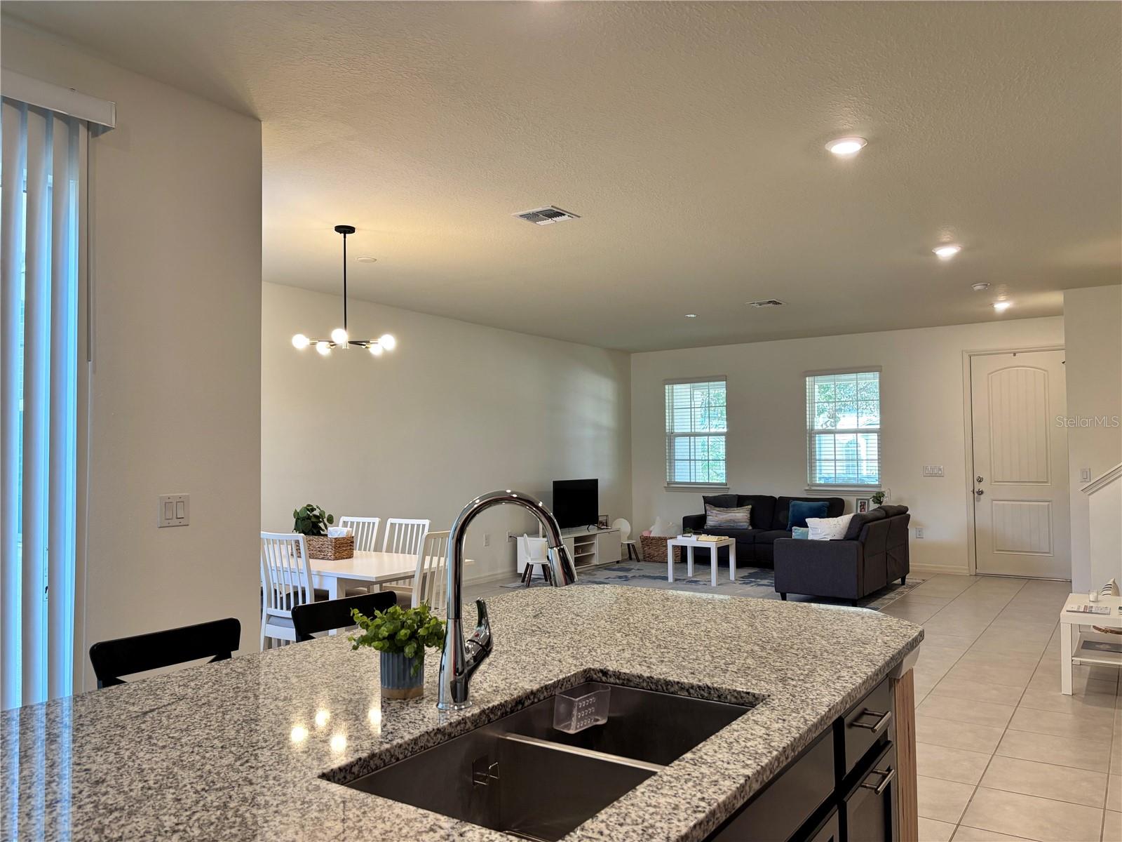 Image 20 of 64 For 13712 Summerport Village Parkway