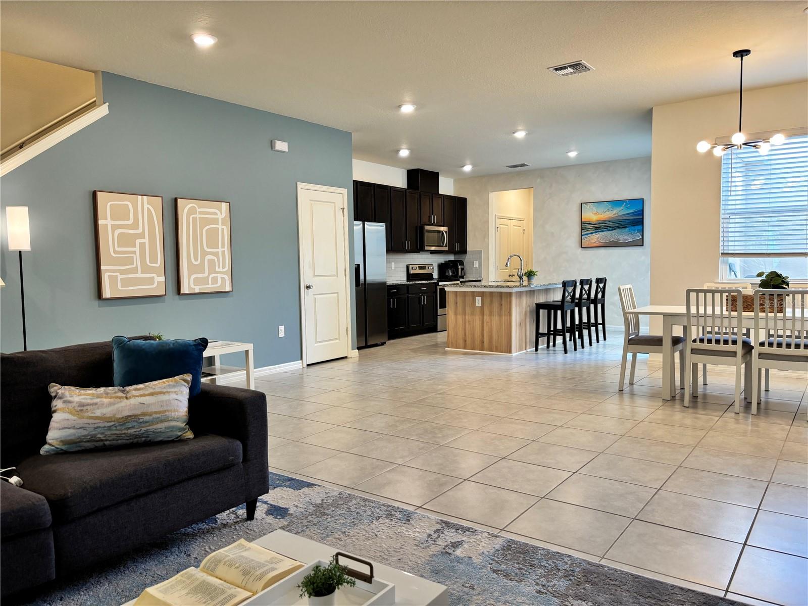 Image 9 of 64 For 13712 Summerport Village Parkway