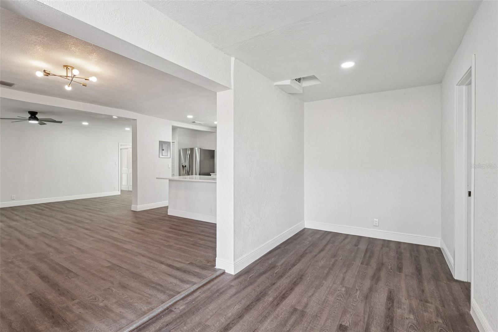 Image 10 of 41 For 6709 Hill Top Road