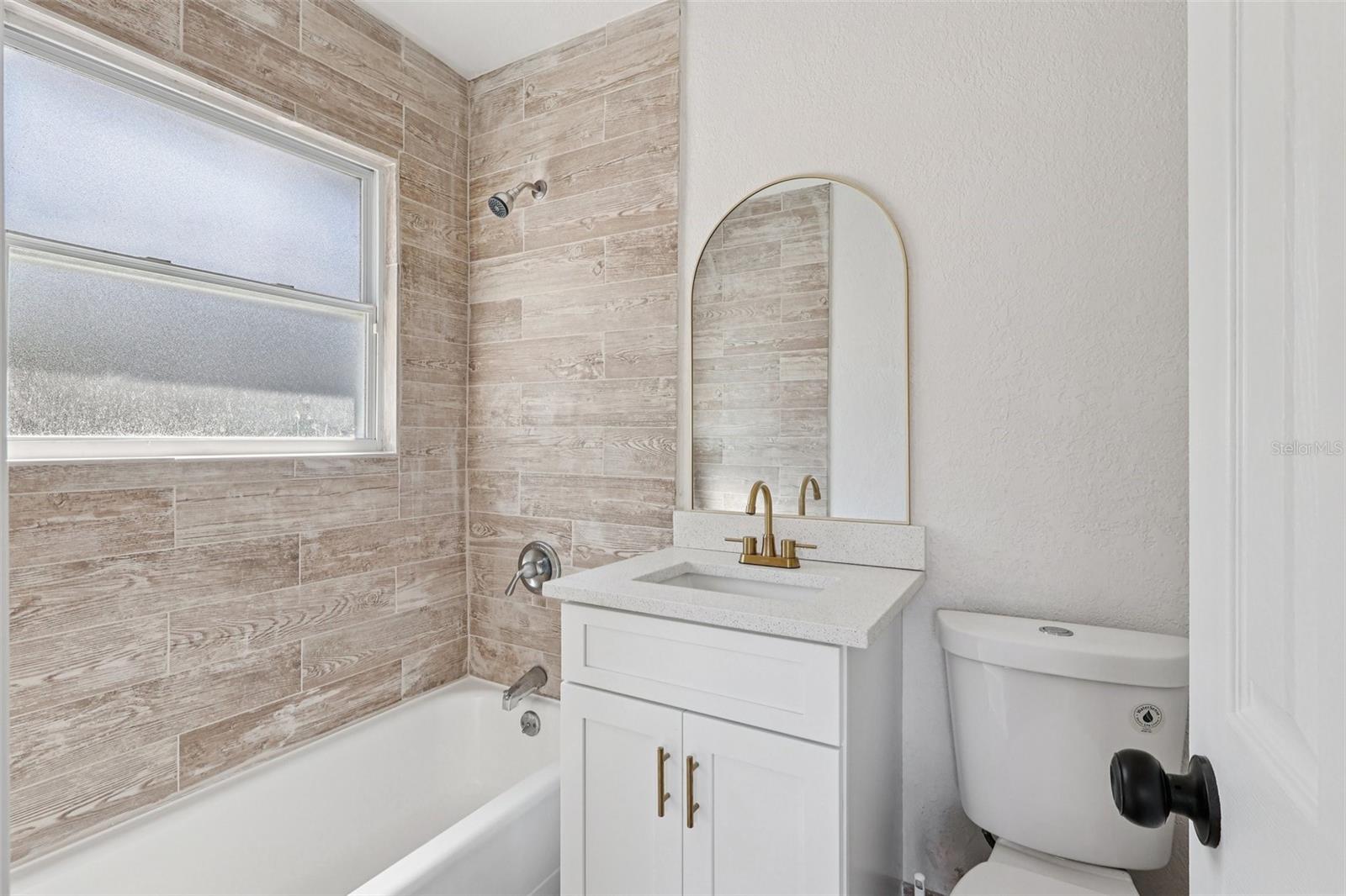 Image 17 of 41 For 6709 Hill Top Road