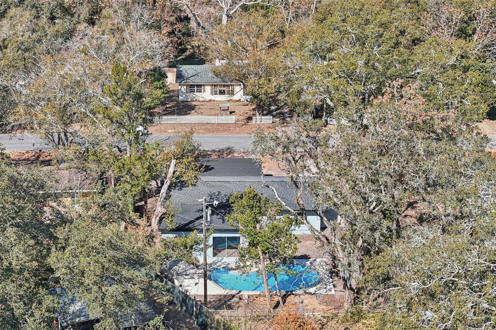 Image 34 of 41 For 6709 Hill Top Road