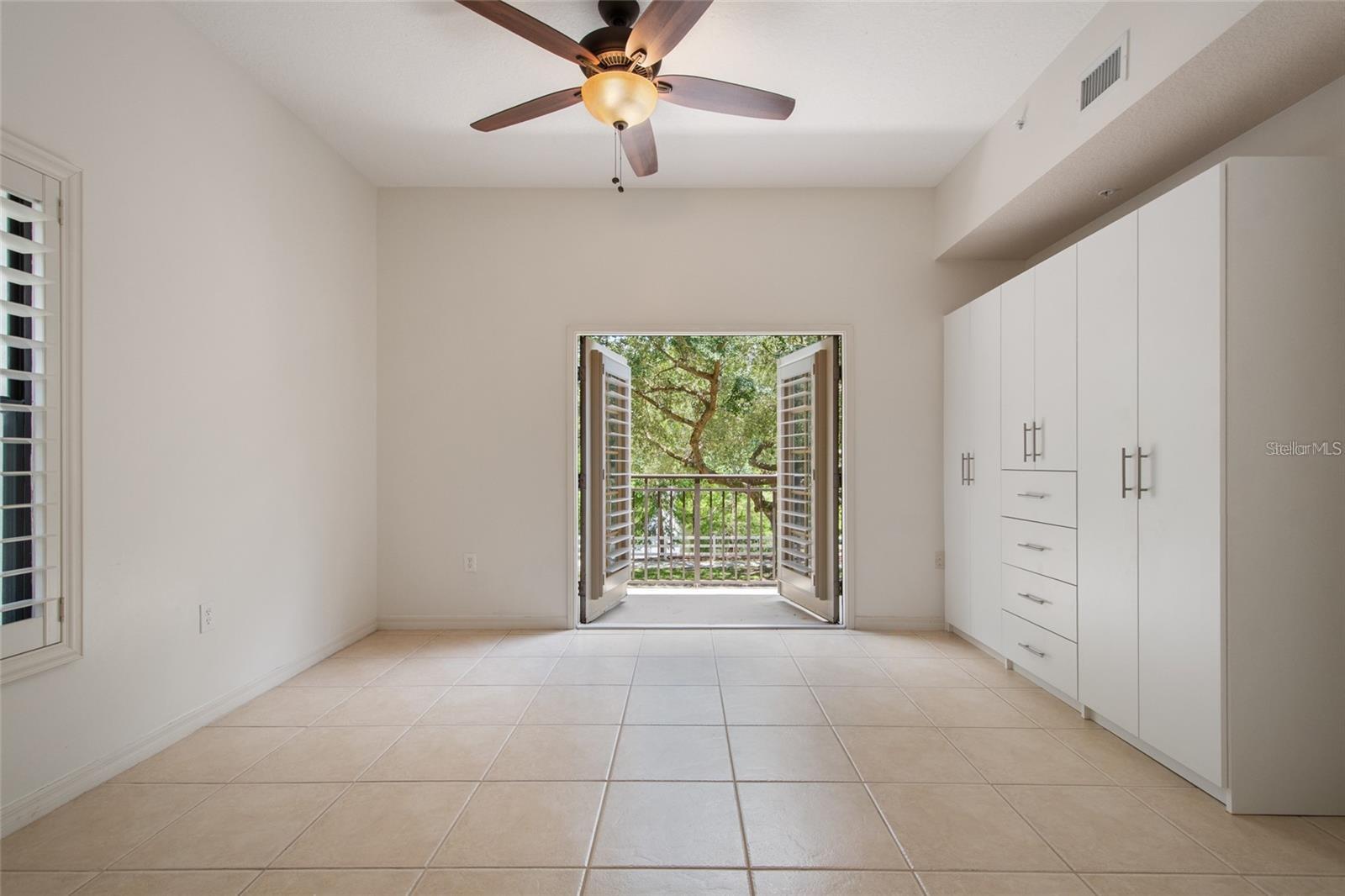 Image 19 of 35 For 1007 Celebration Avenue 201