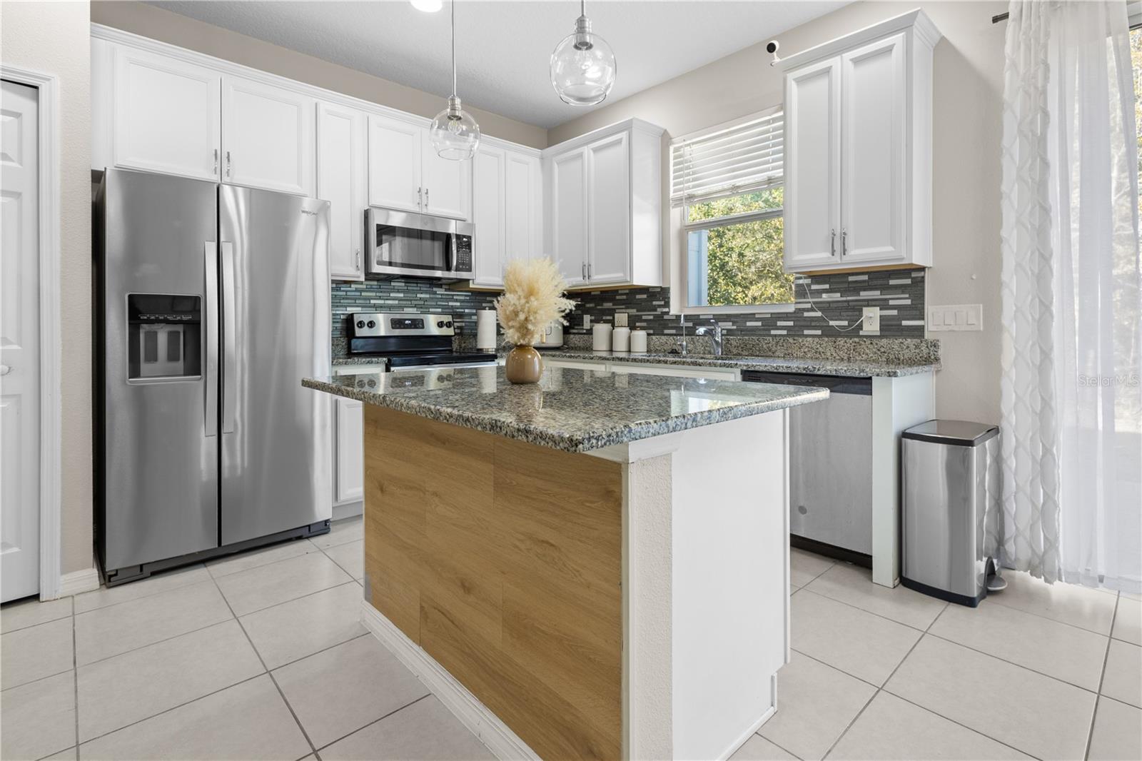 Image 8 of 30 For 6989 Tussilago Way