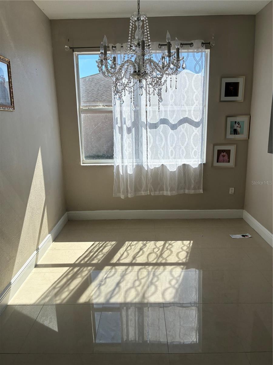 Image 7 of 8 For 1714 Minnow Court