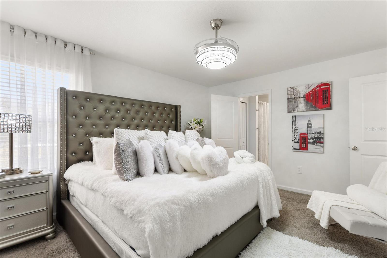 Image 20 of 43 For 1903 Niagra Drive