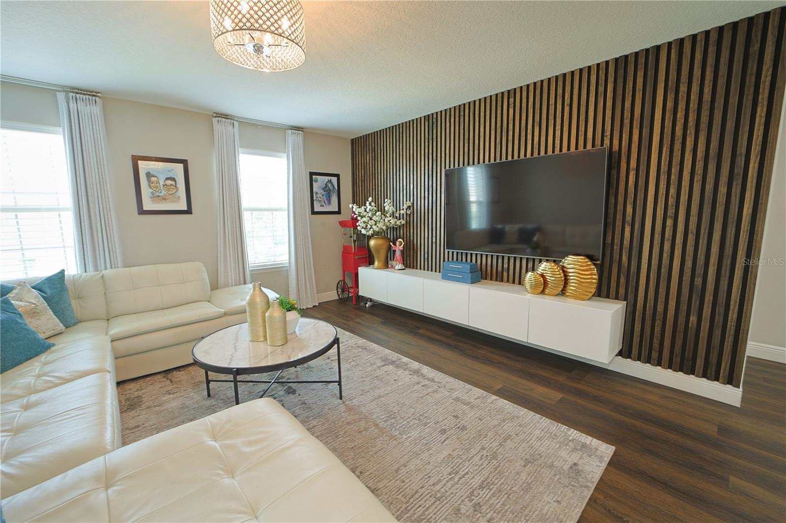 Image 54 of 56 For 9257 Outlook Rock Trail