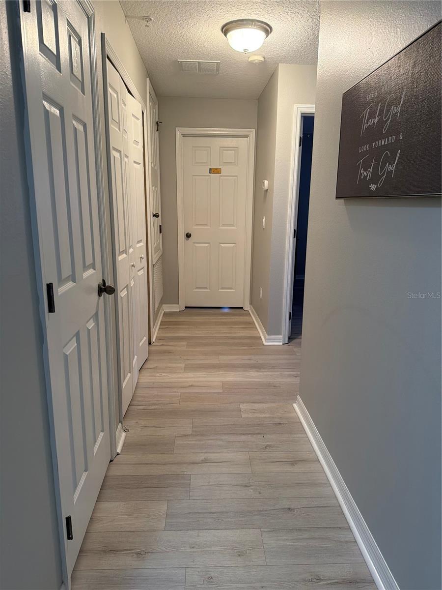 Image 10 of 16 For 1951 Sunset Palm Drive