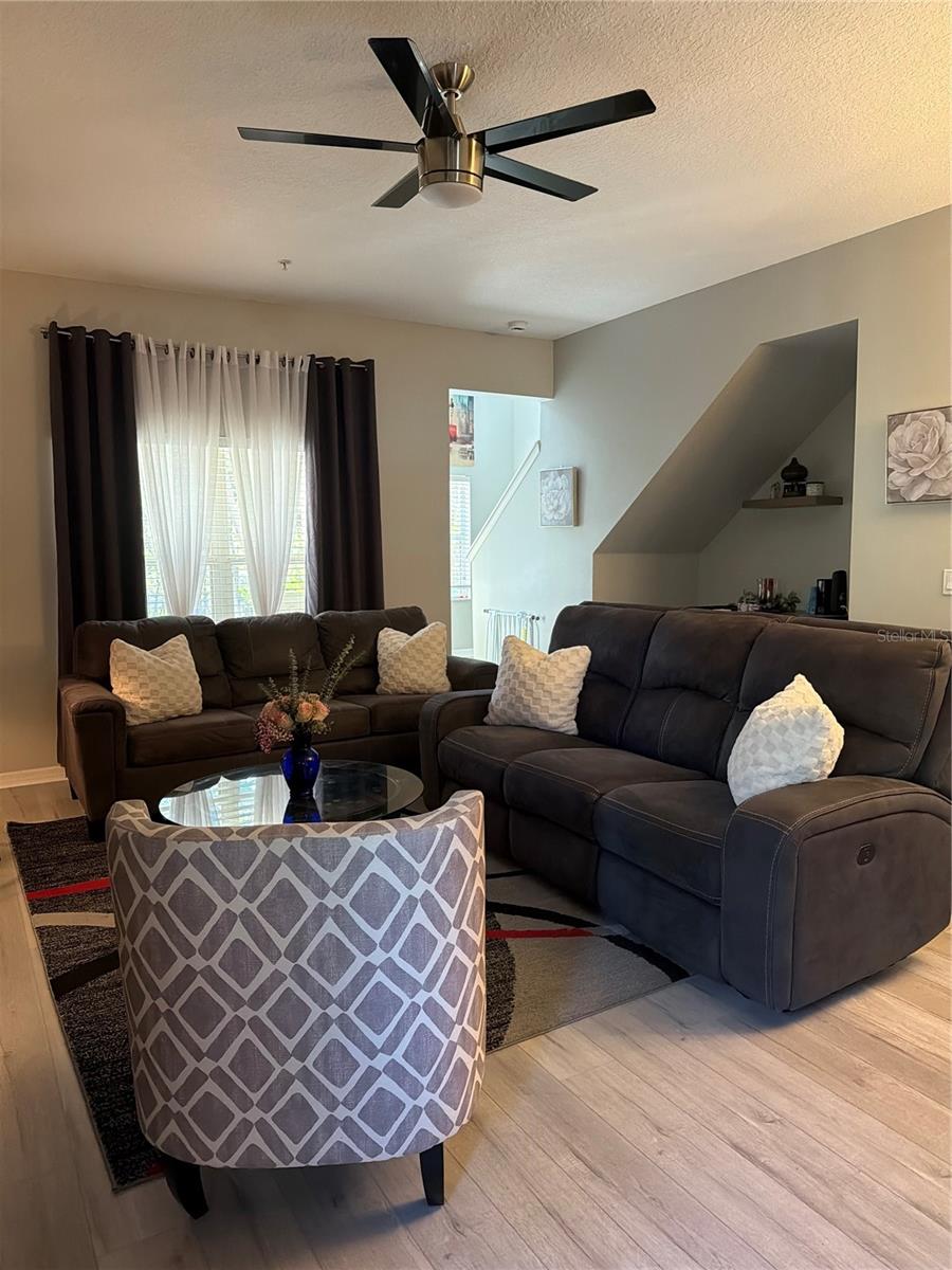 Image 4 of 16 For 1951 Sunset Palm Drive