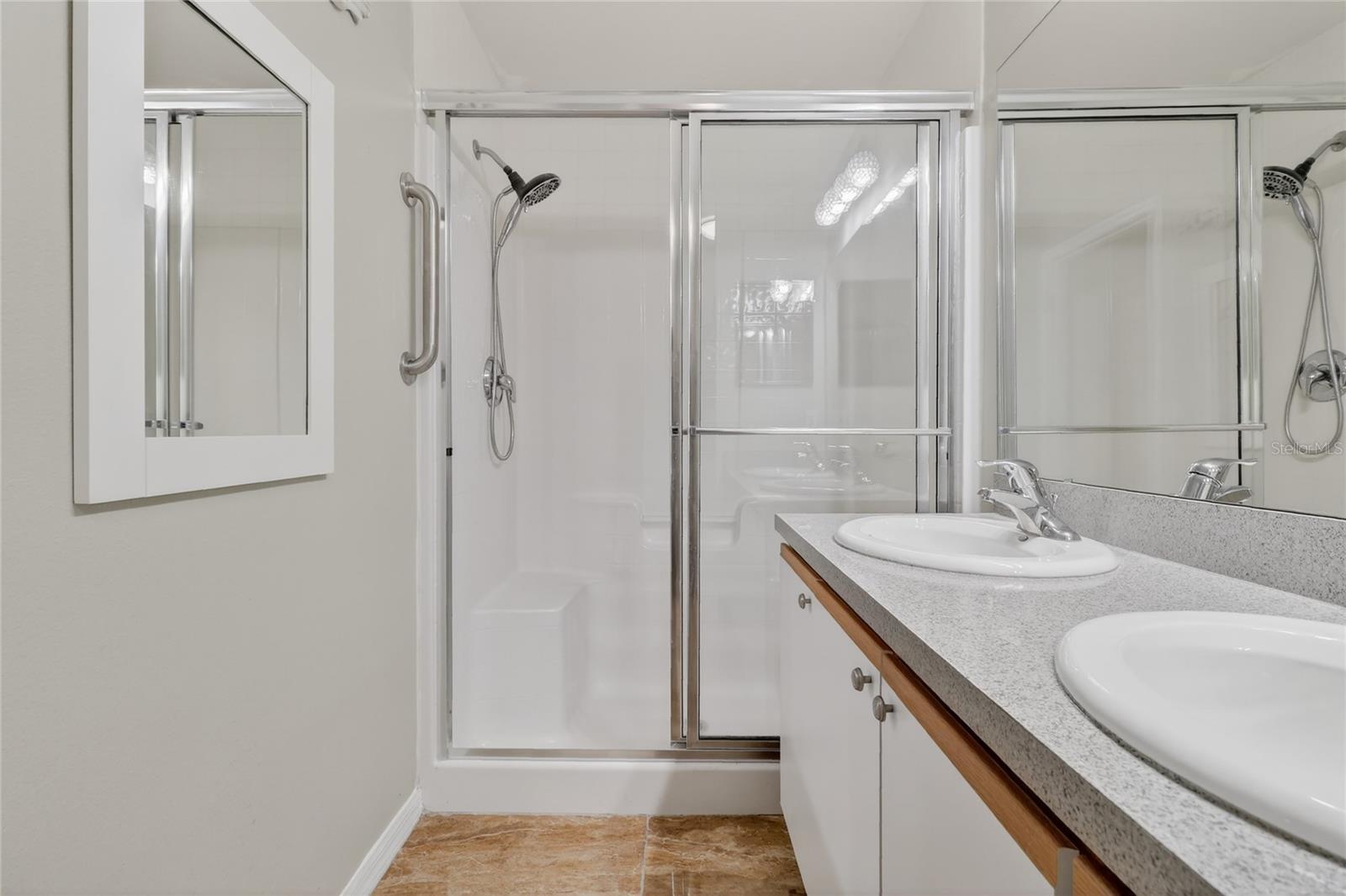 Image 26 of 41 For 156 Grand Canal Drive