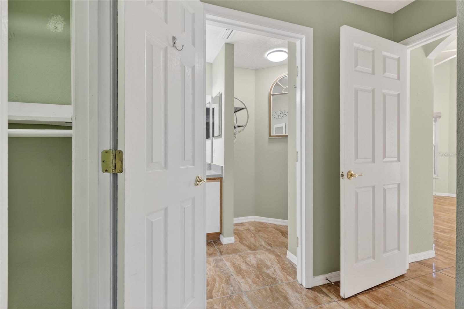 Image 34 of 41 For 156 Grand Canal Drive