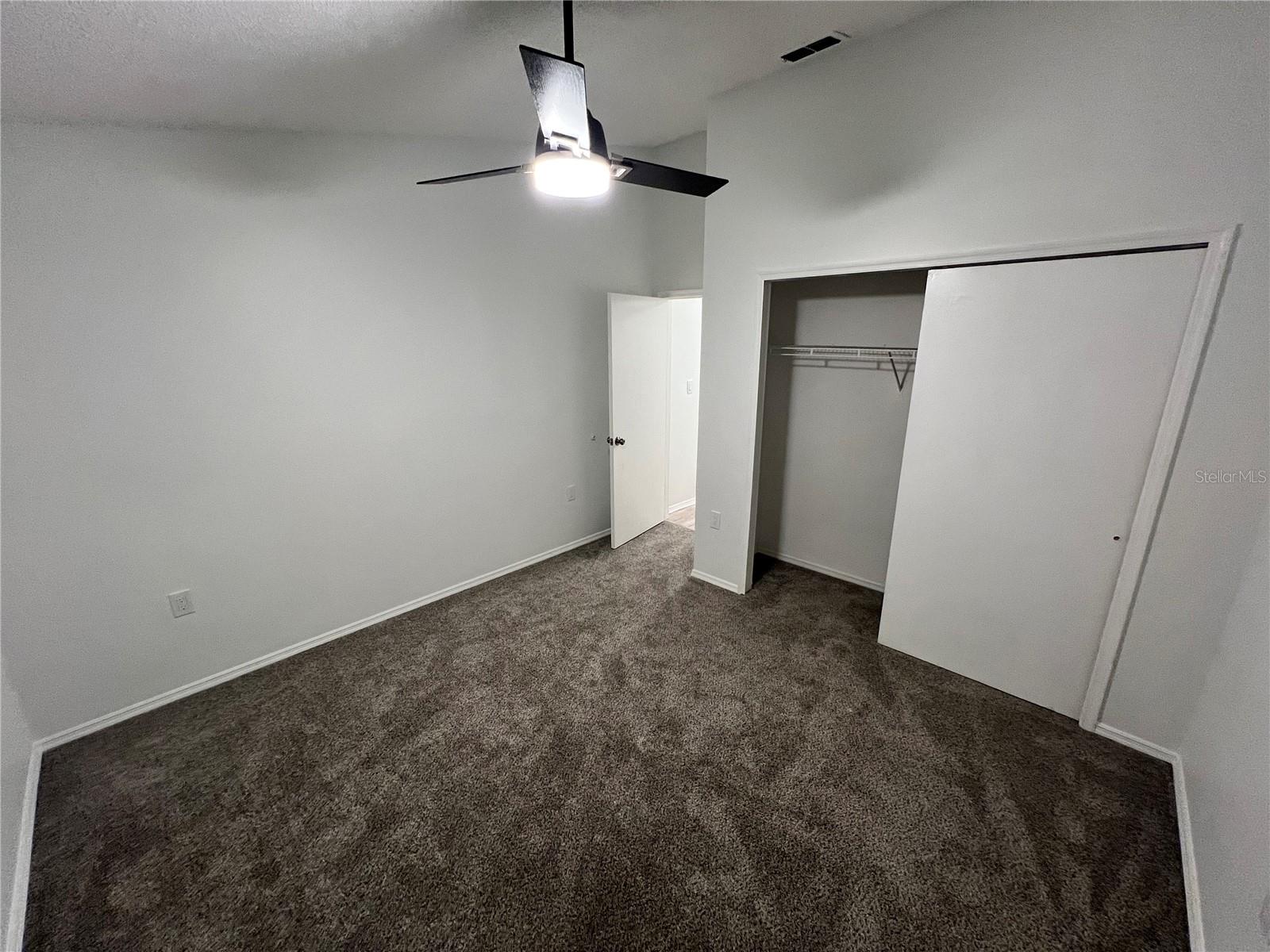 Image 14 of 23 For 6042 Brookhill Cir