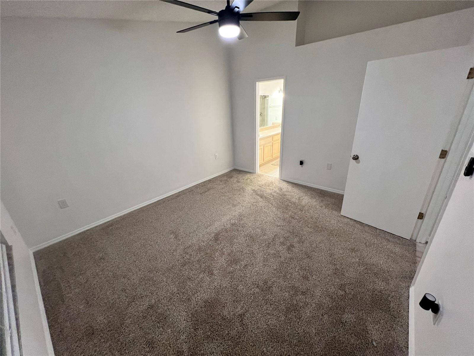 Image 21 of 23 For 6042 Brookhill Cir