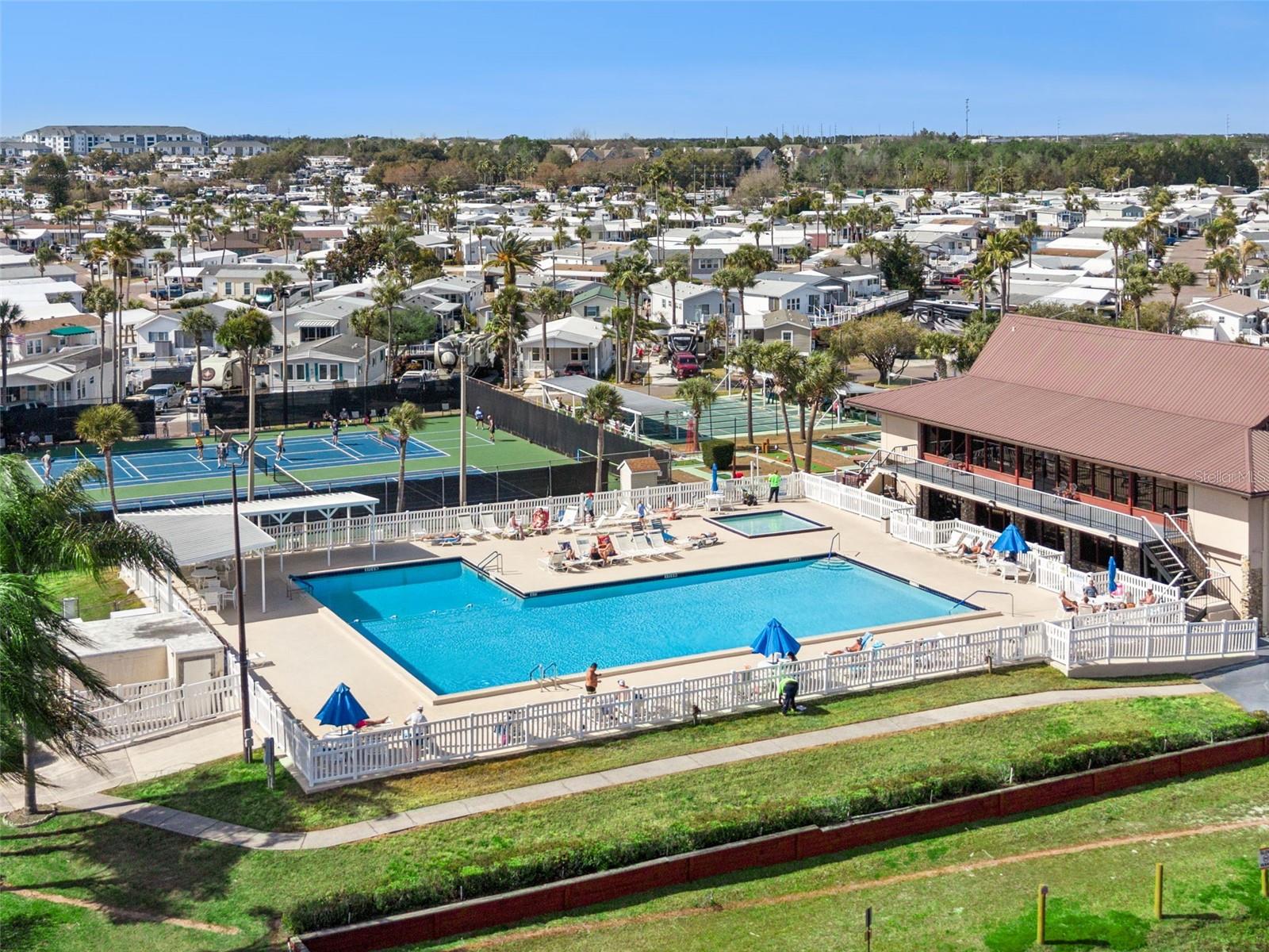 Image 32 of 42 For 9000 Us Highway 192  282