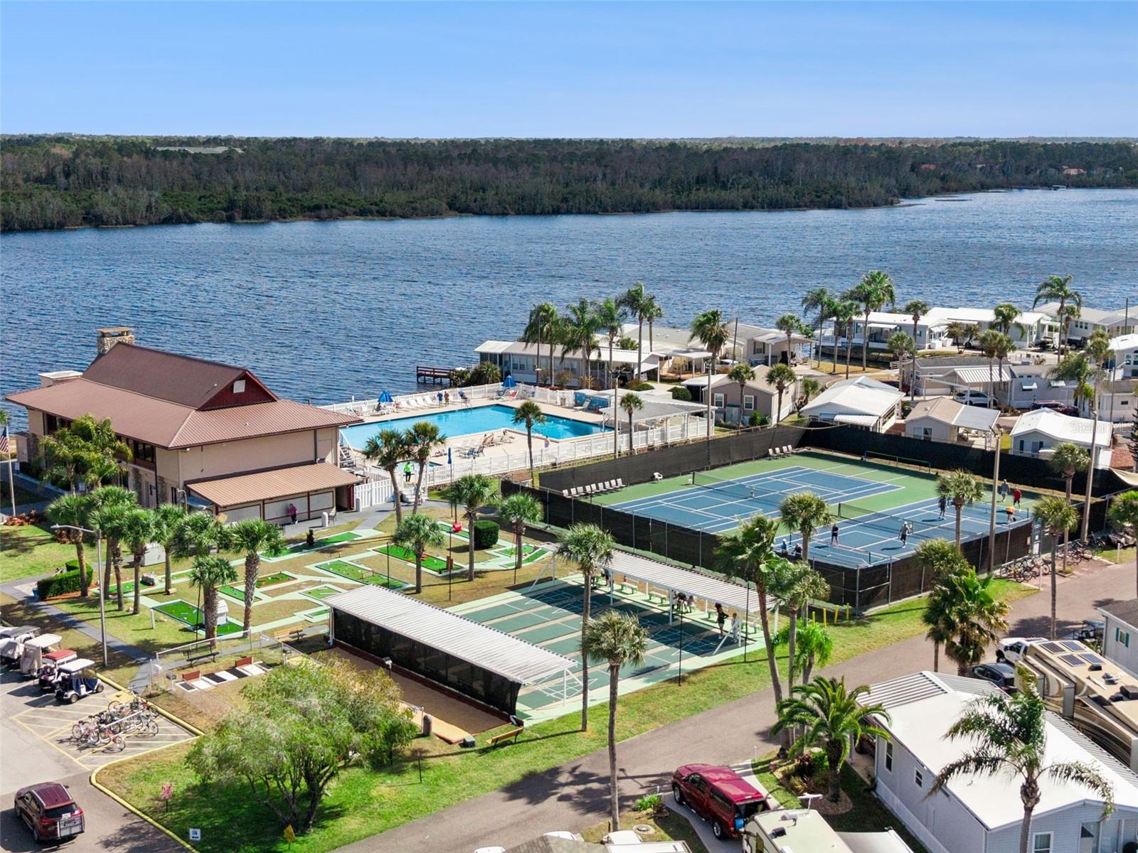 Image 36 of 42 For 9000 Us Highway 192  282