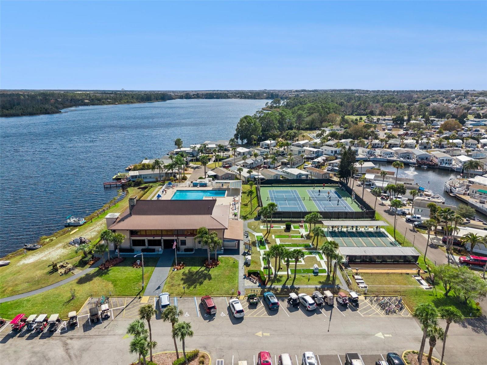 Image 37 of 42 For 9000 Us Highway 192  282