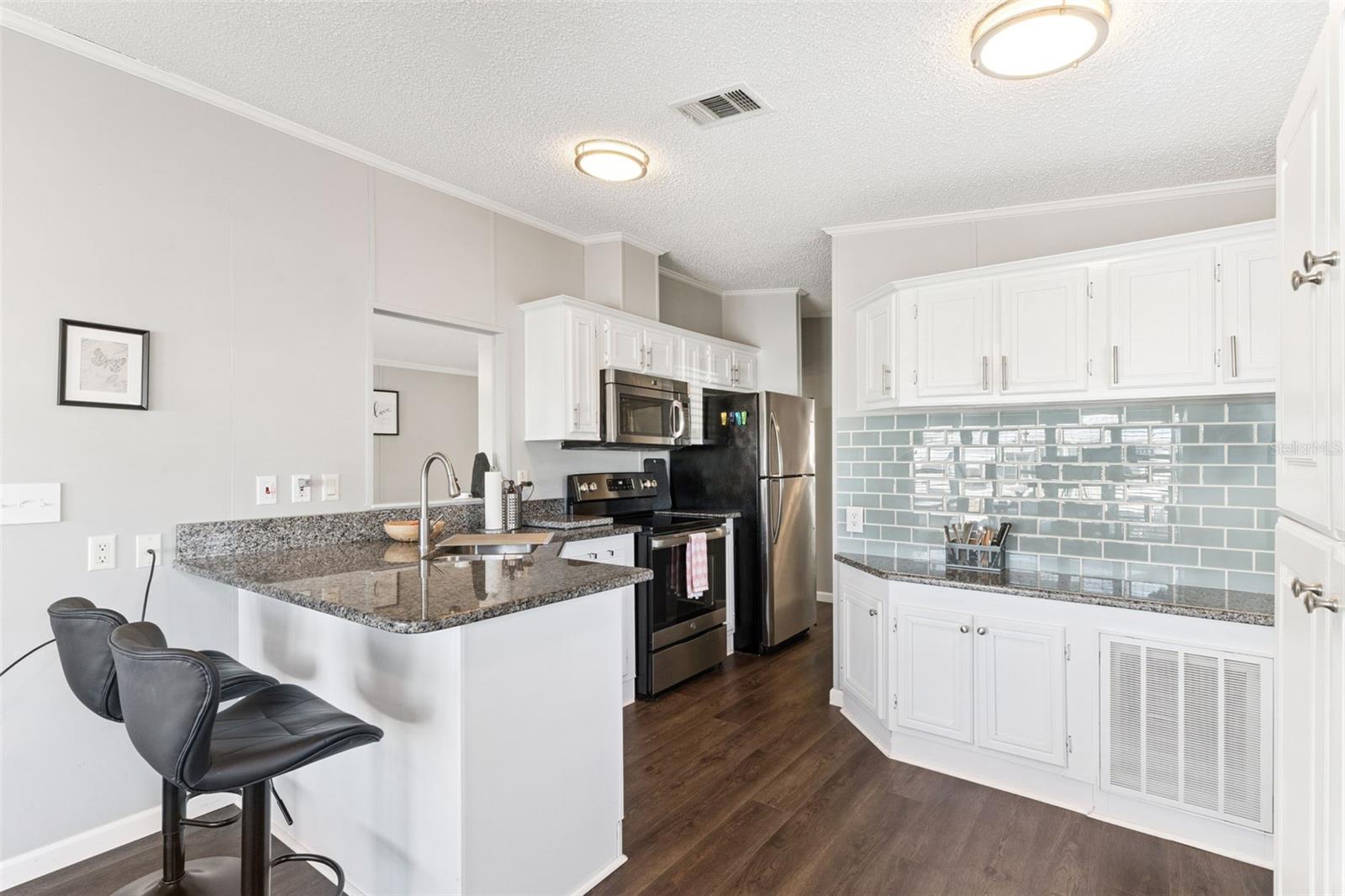 Image 7 of 42 For 9000 Us Highway 192  282