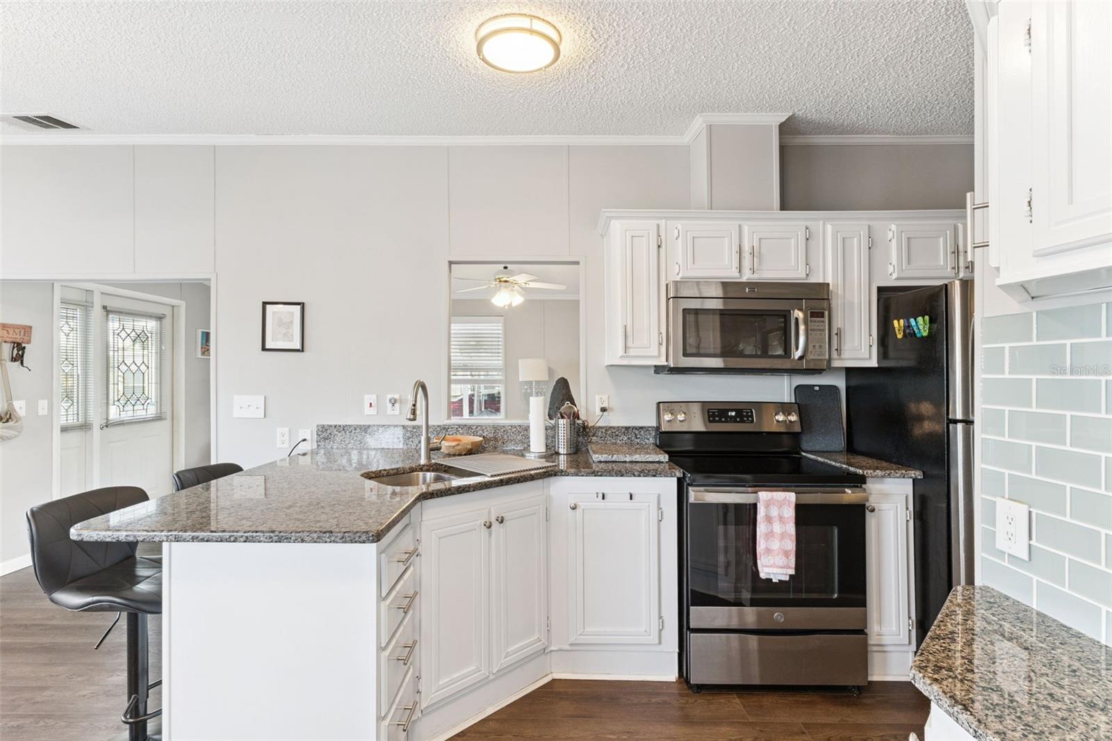 Image 8 of 42 For 9000 Us Highway 192  282