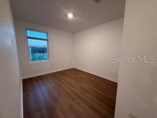 Image 19 of 23 For 2906 Canary Avenue