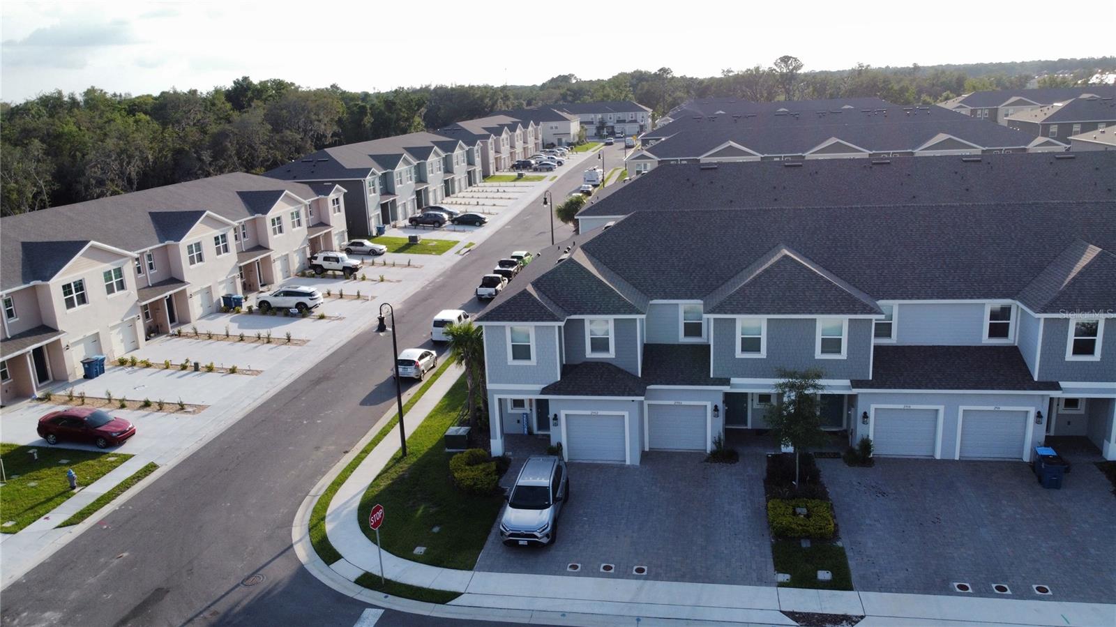 Image 2 of 23 For 2906 Canary Avenue