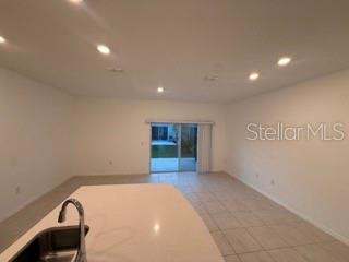 Image 8 of 23 For 2906 Canary Avenue