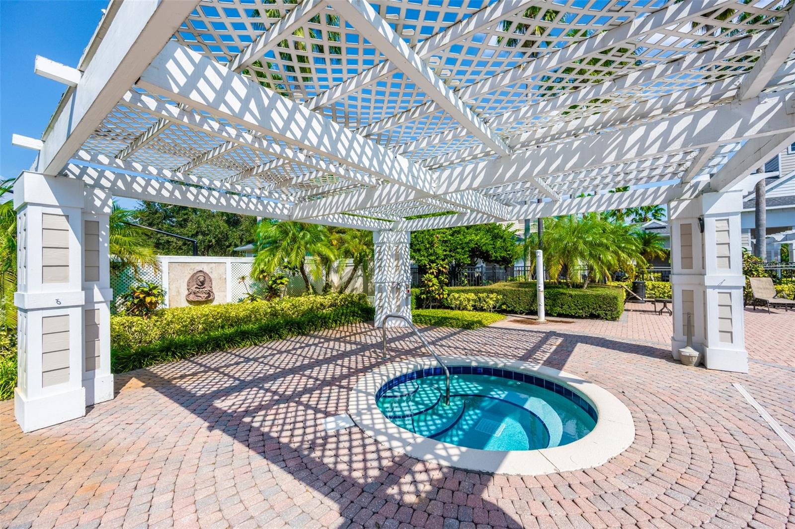 Image 12 of 15 For 303 Southern Pecan Circle 107