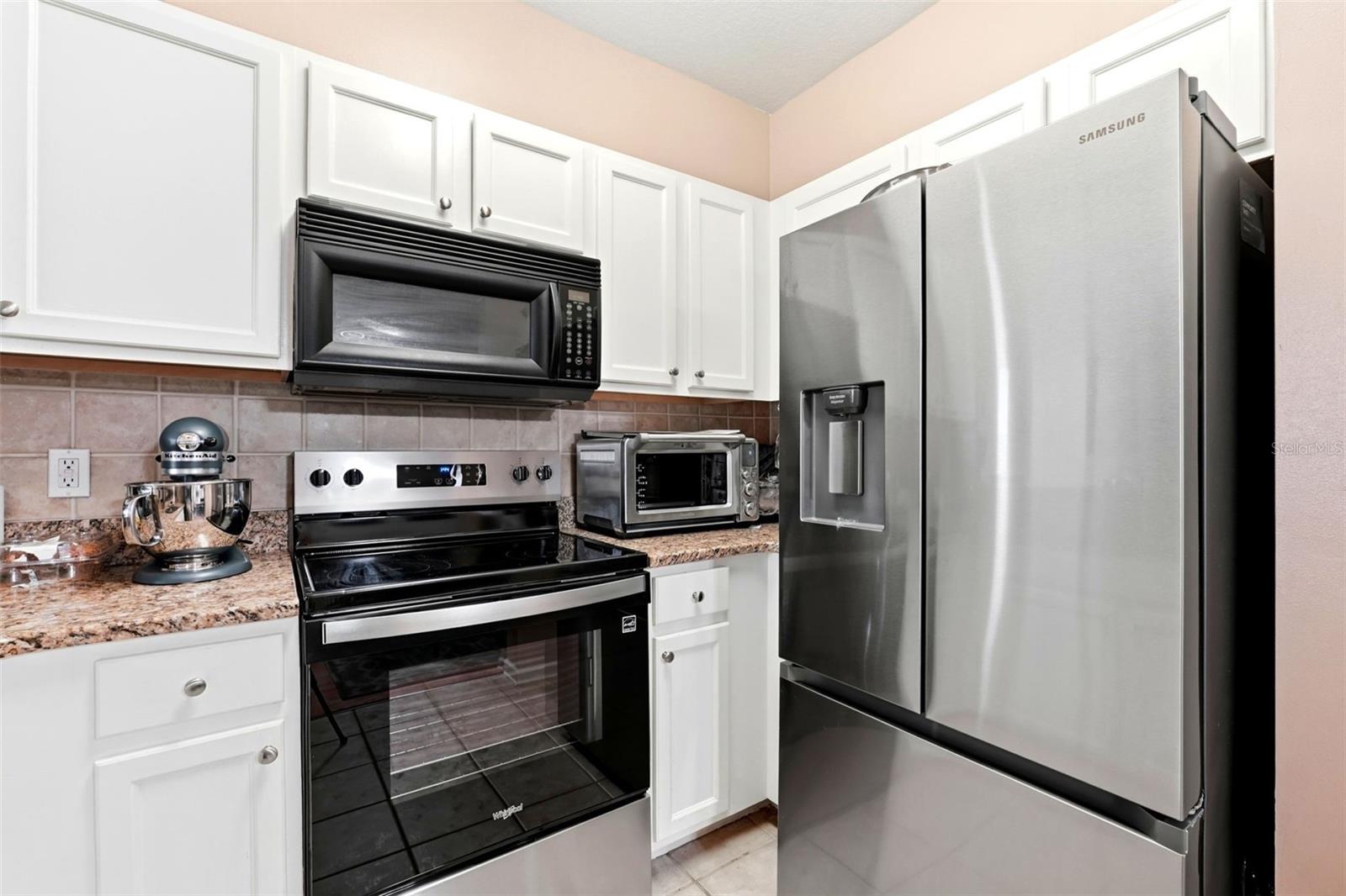 Image 7 of 27 For 12837 Madison Pointe Circle 208