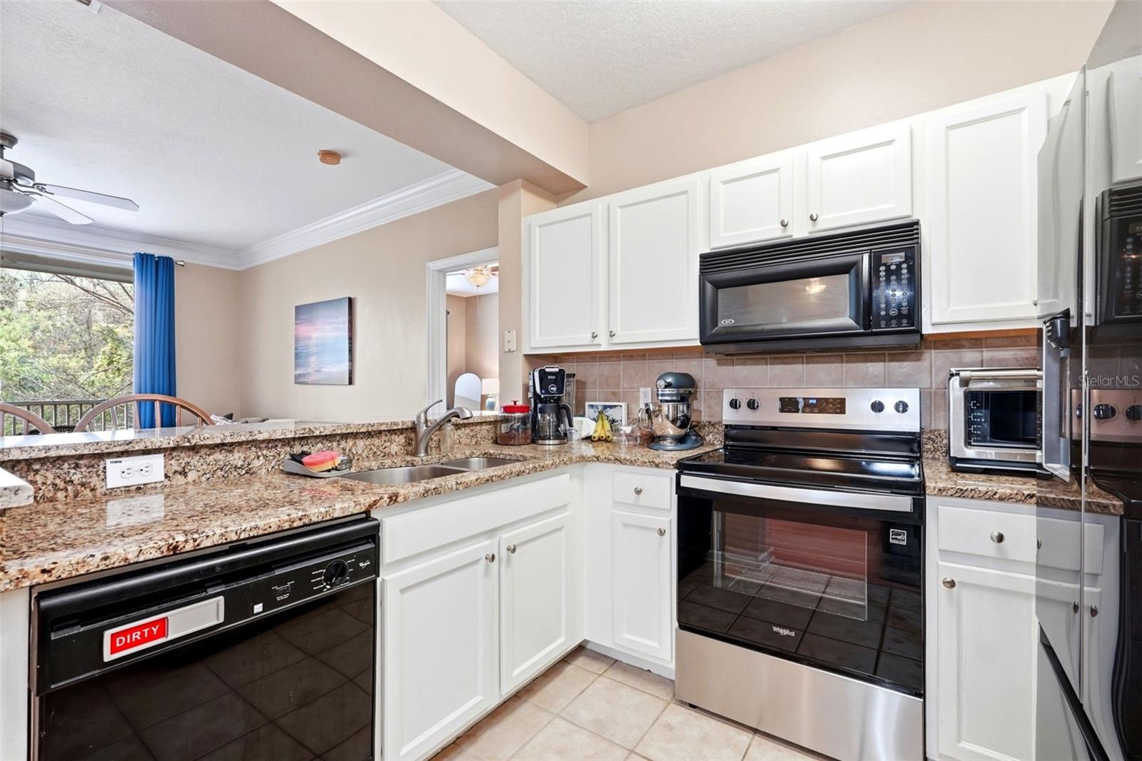 Image 9 of 27 For 12837 Madison Pointe Circle 208