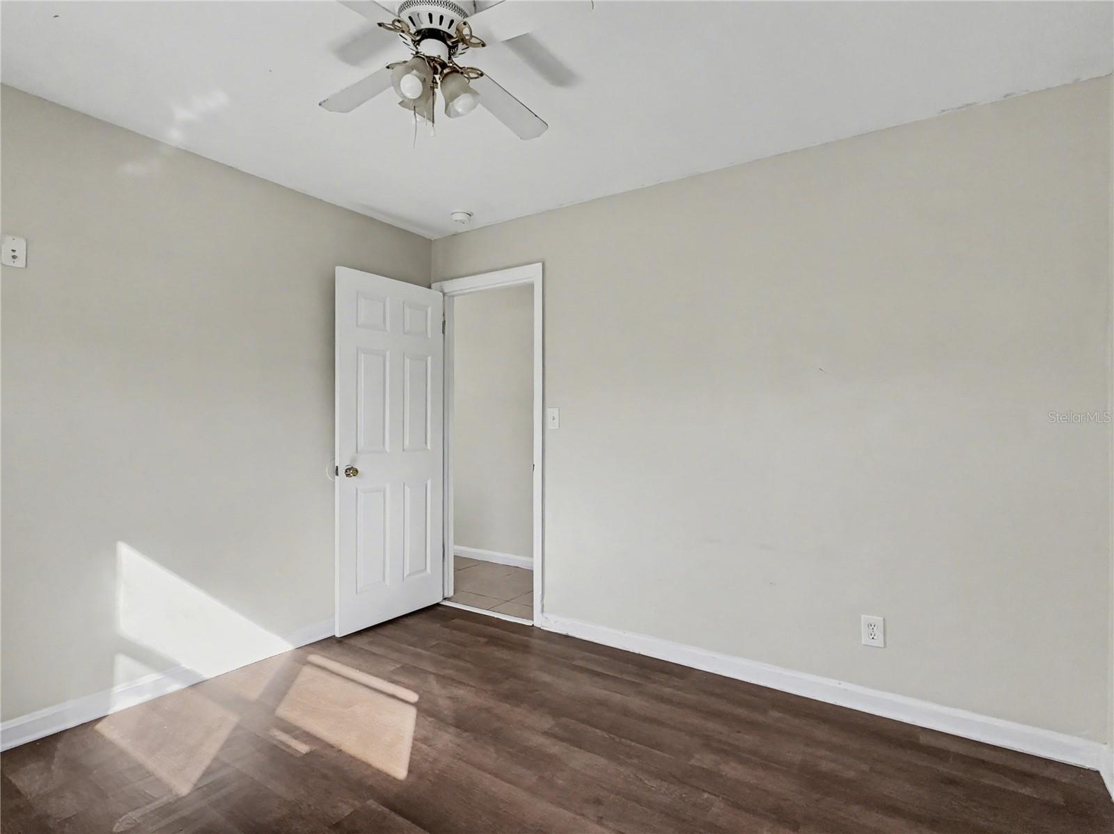 Image 16 of 17 For 42 Princeton Avenue