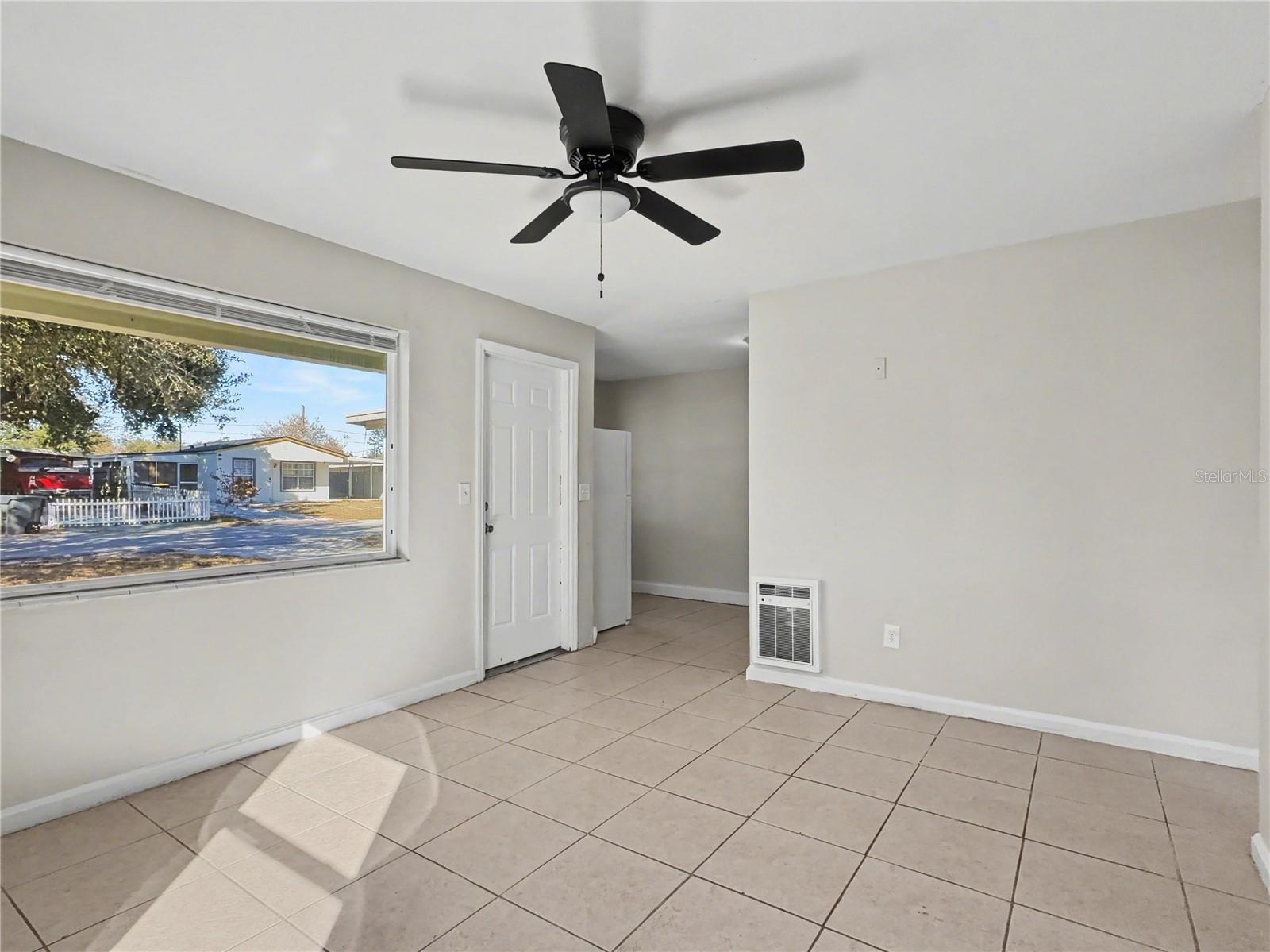 Image 7 of 17 For 42 Princeton Avenue