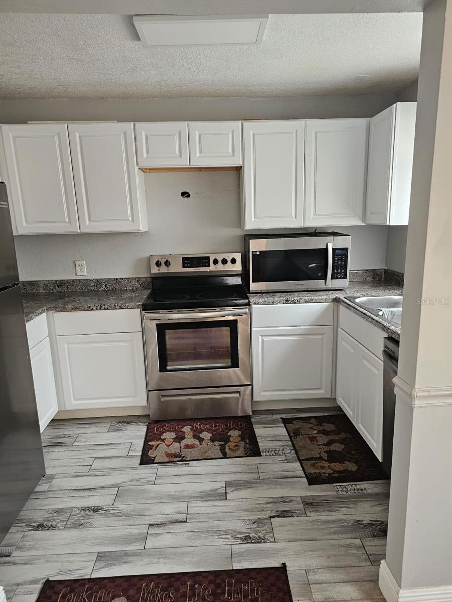 Image 5 of 6 For 1703 Michigan Avenue A