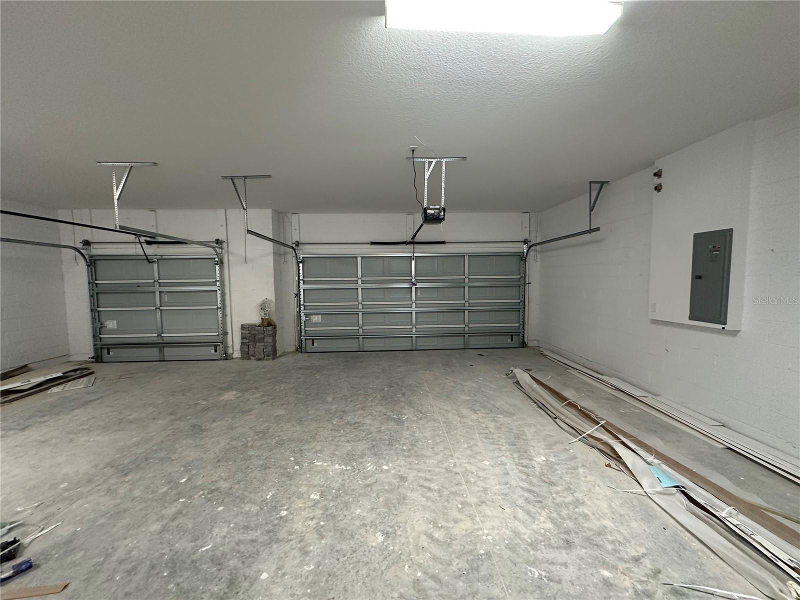 Image 25 of 28 For 9 Mimosa Court W