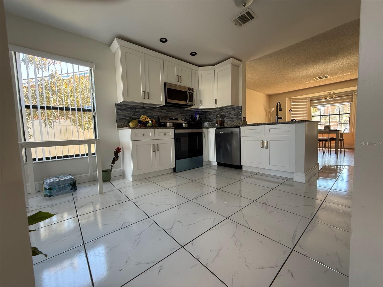 Image 17 of 39 For 227 Burning Tree Drive