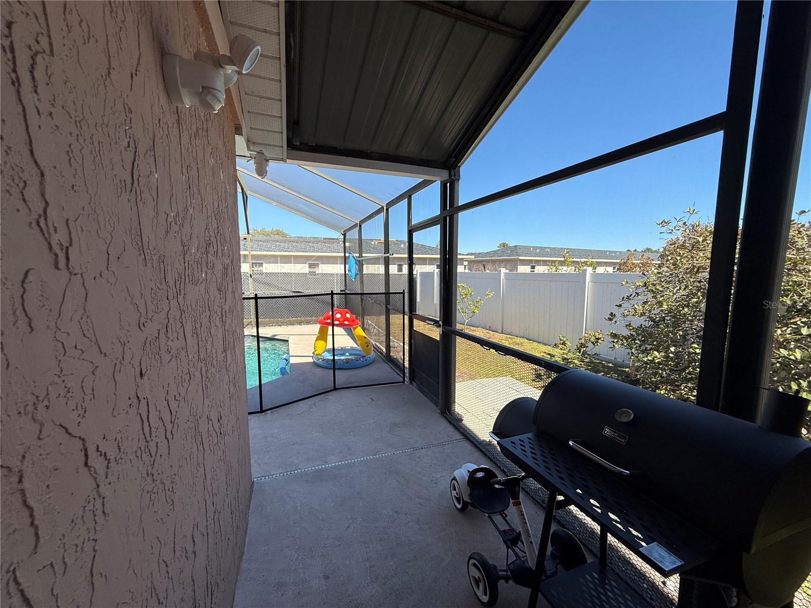 Image 21 of 39 For 227 Burning Tree Drive