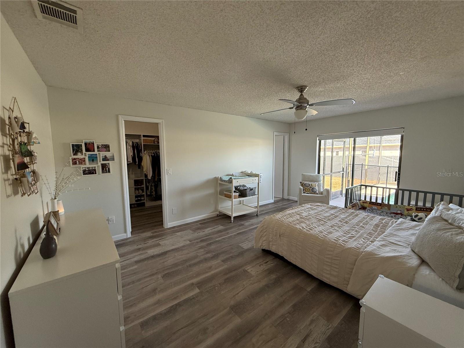 Image 26 of 39 For 227 Burning Tree Drive