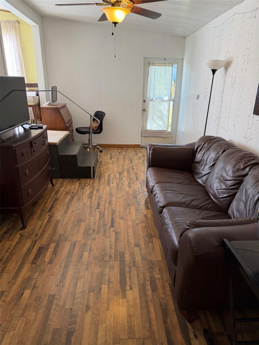 Image 16 of 18 For 9000 Us Hwy 192 # 979