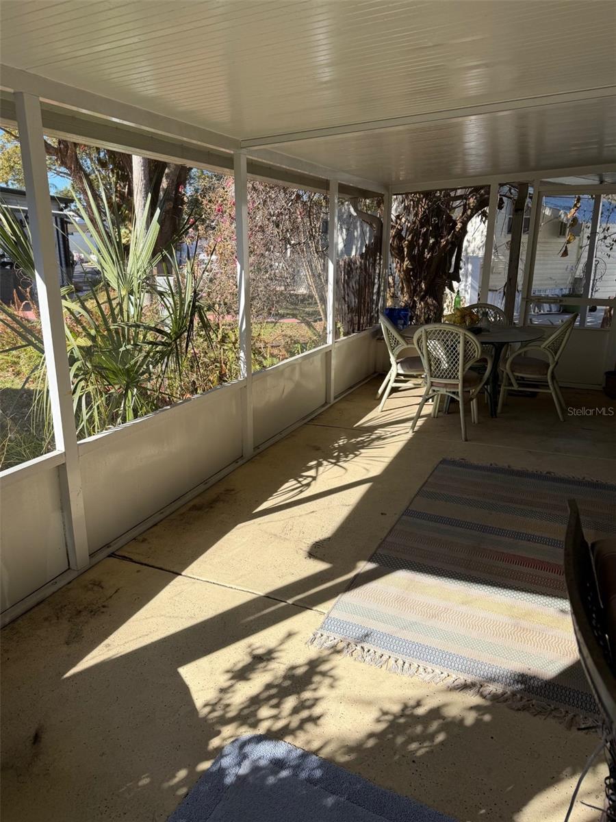 Image 17 of 18 For 9000 Us Hwy 192 # 979