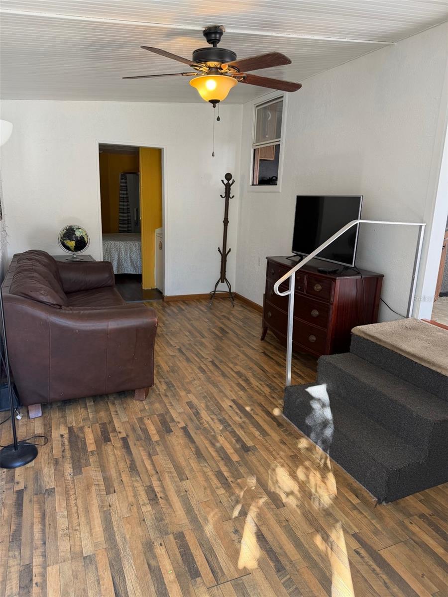 Image 4 of 18 For 9000 Us Hwy 192 # 979