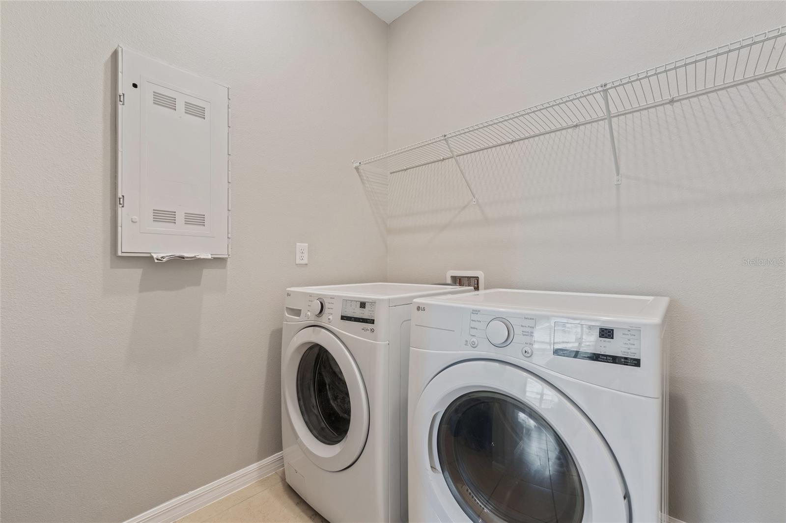 Image 23 of 37 For 1686 Swan Swim Drive