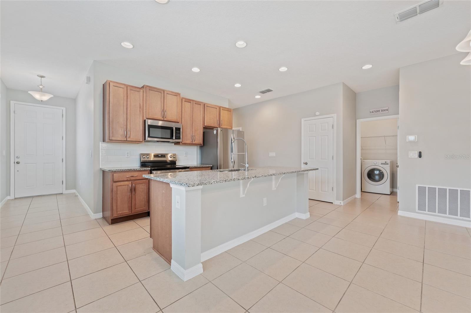 Image 8 of 37 For 1686 Swan Swim Drive