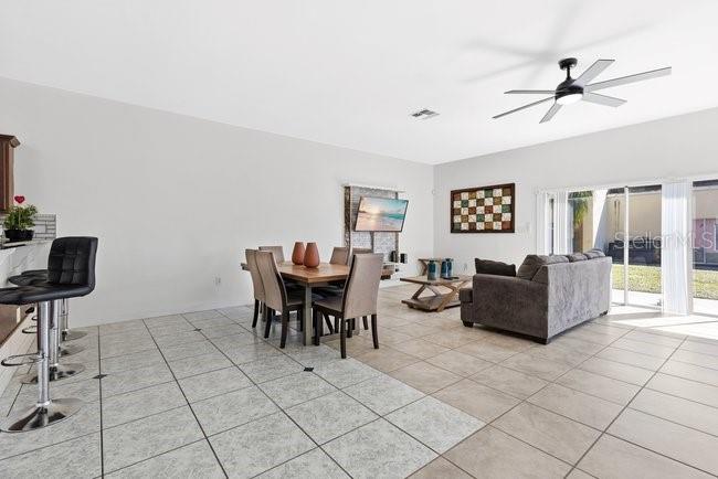 Image 13 of 36 For 1057 Universal Rest Place