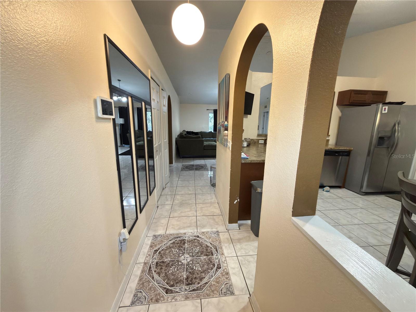 Listing photo id 8 for 796 Del Prado Drive