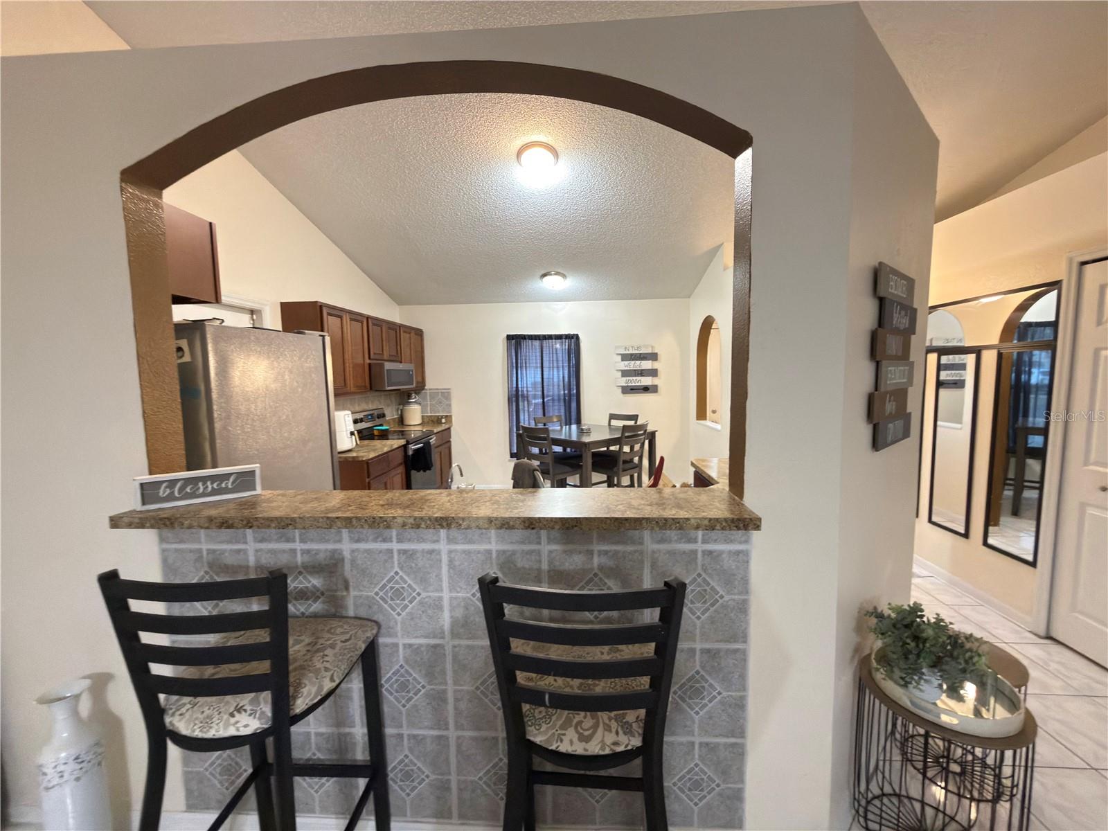 Listing photo id 10 for 796 Del Prado Drive