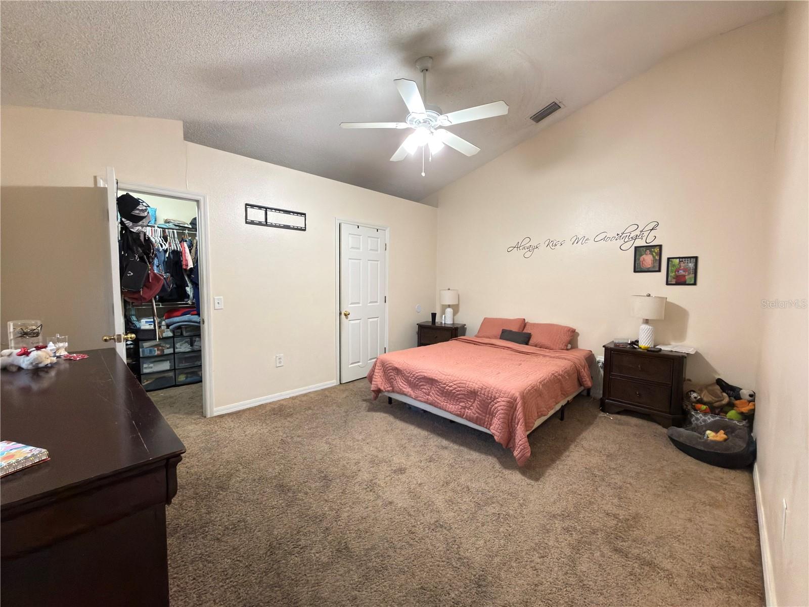 Listing photo id 12 for 796 Del Prado Drive