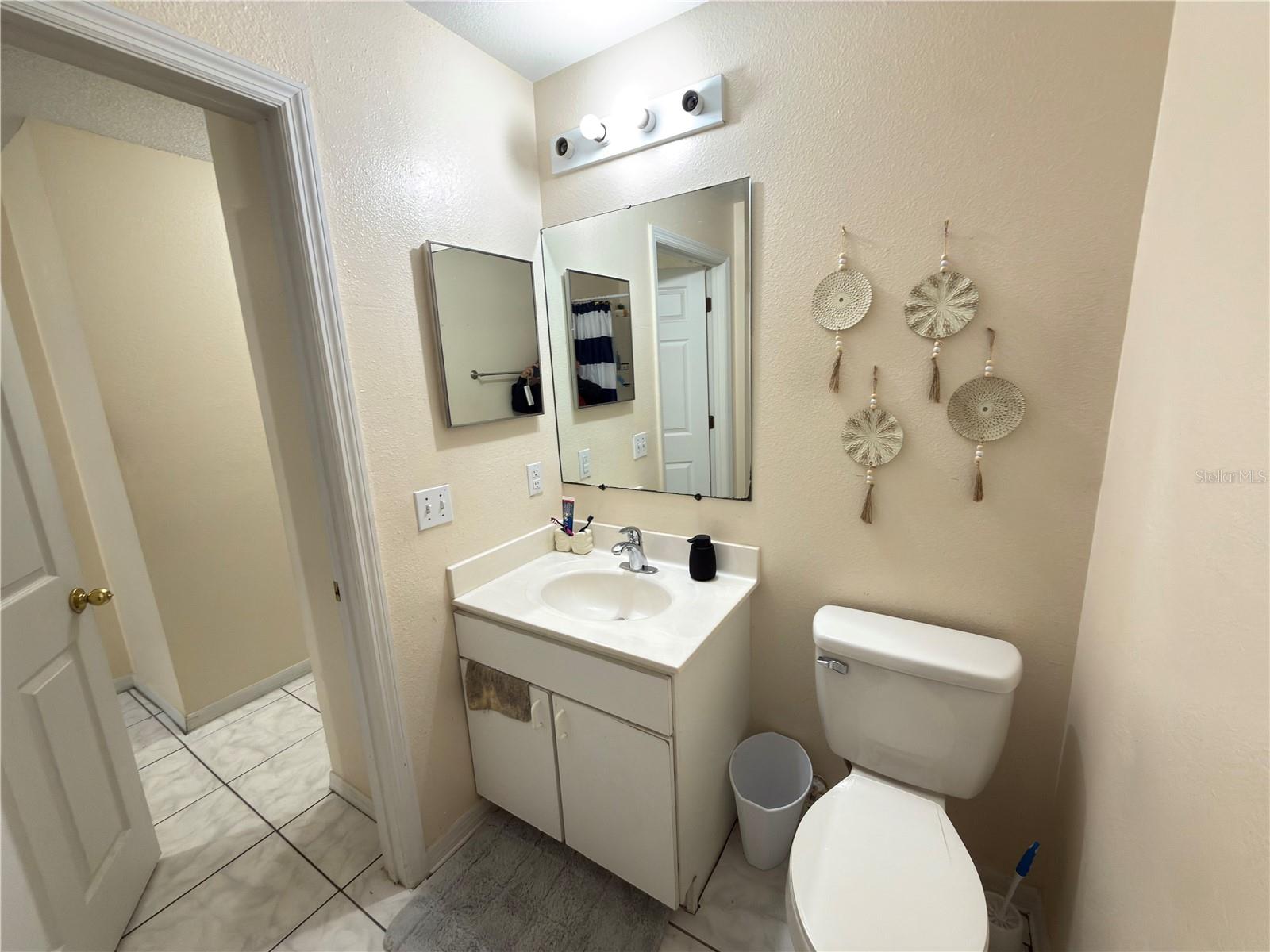 Listing photo id 18 for 796 Del Prado Drive