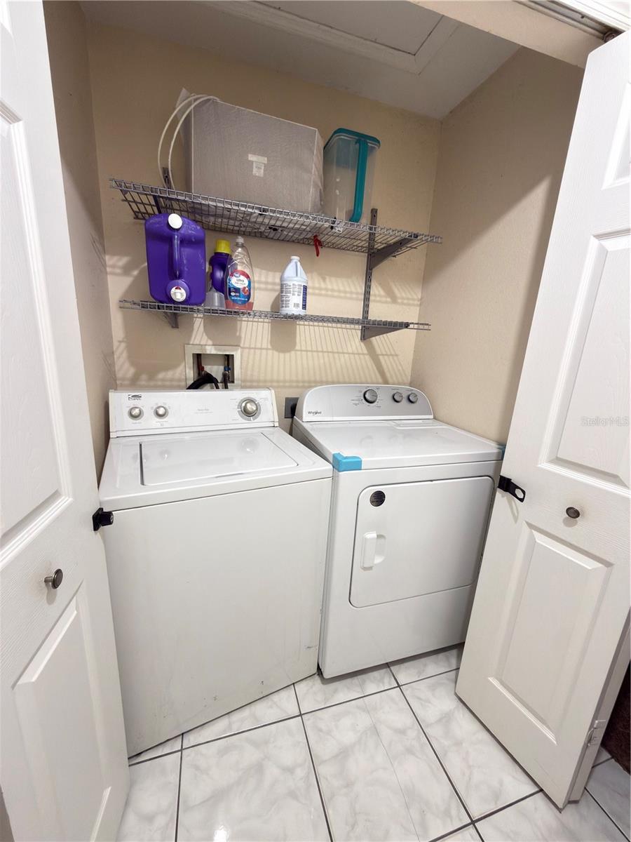 Listing photo id 24 for 796 Del Prado Drive