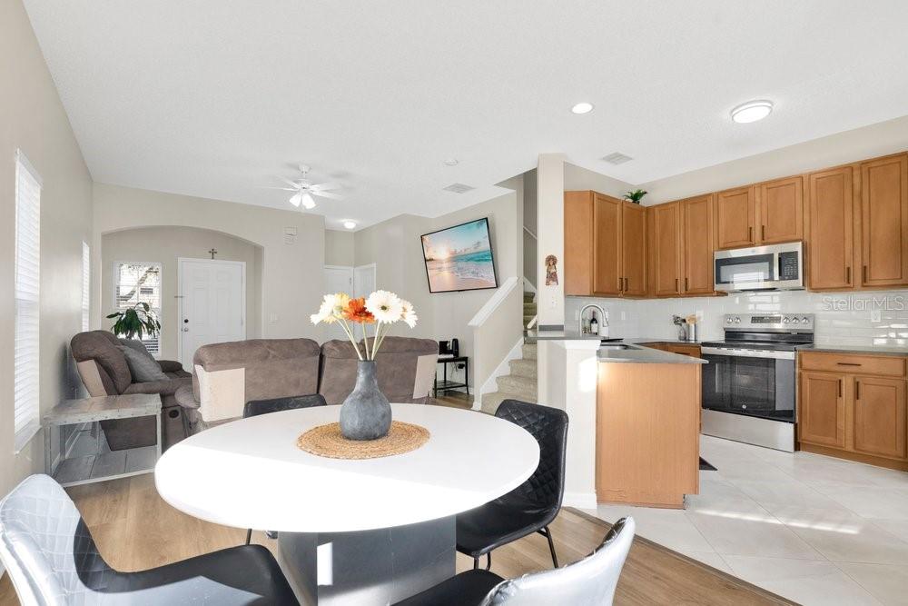 Image 10 of 32 For 2156 Brancaster Circle